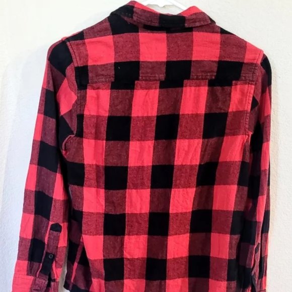 Checkered Flannel - Picture 2 of 3
